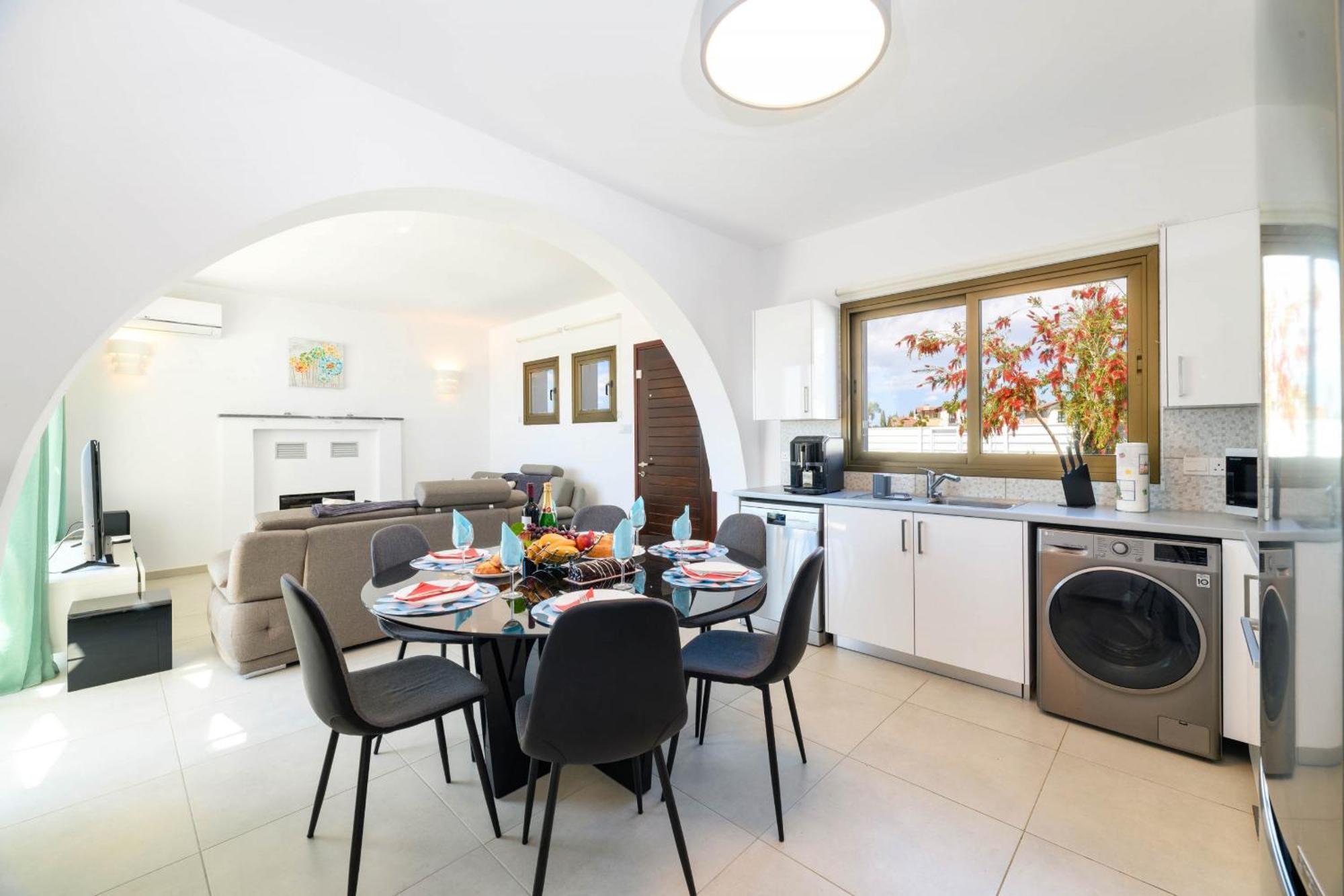 Villa Kymma Seaview #24